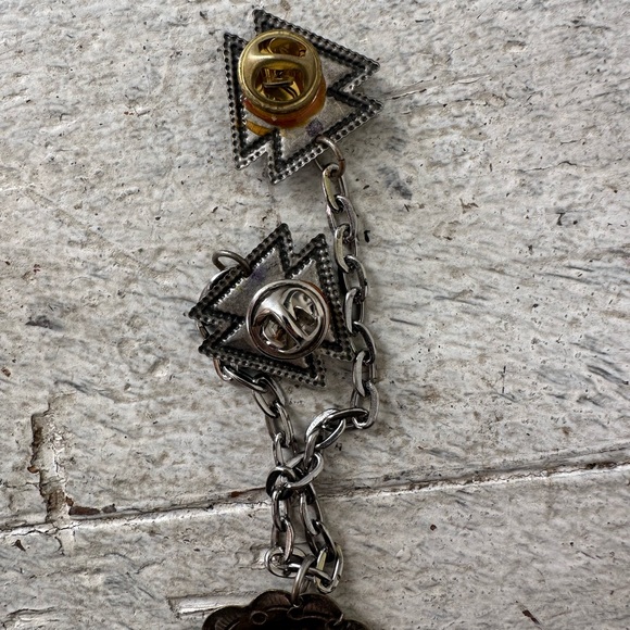 Vintage Concho Feather Native Southwestern Boho Sweater Clip And Earrings Set - Picture 9 of 9